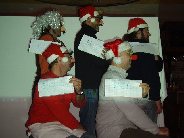 navidad nalusurf 2008 2 640x480 No se puede ir de cena.. somo cena  Marketing Digital Surfing Agencia